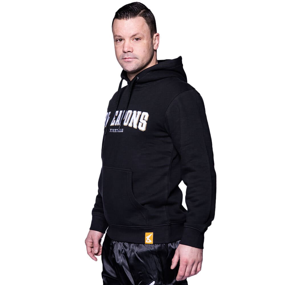 8 WEAPONS Hoodie, Classic - Svart